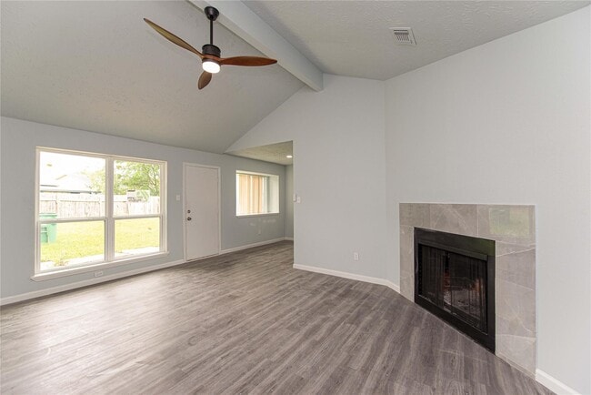 Building Photo - 15822 Bazelbriar Ln