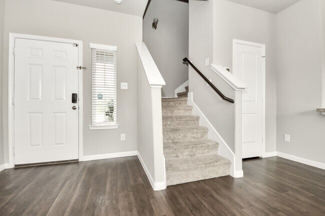 Building Photo - 3730 Giorgio Pastel Pl