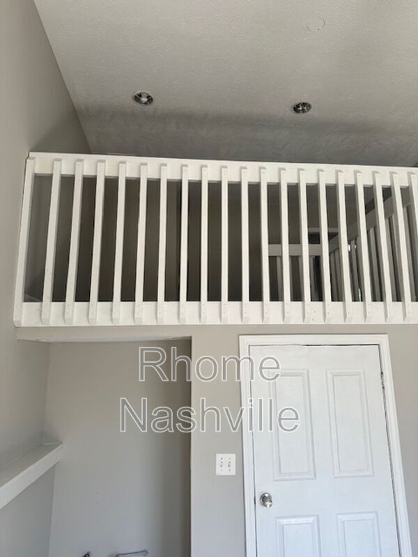 Building Photo - 1508 Chestnut Oak Dr