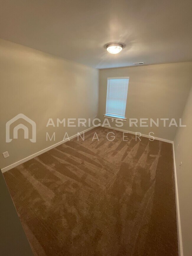 Building Photo - Home for Rent in Cullman, AL!!! Available to View Now!!!