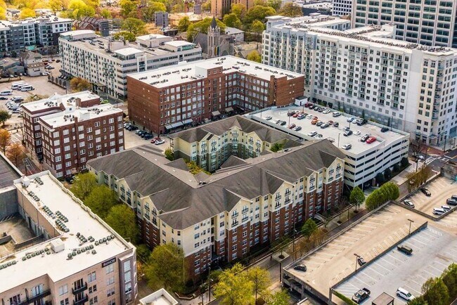 Building Photo - 800 Peachtree St NE