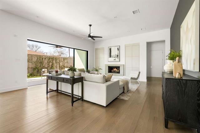 Building Photo - 6621 Del Norte Ln