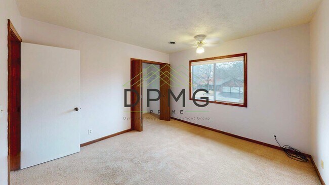 Building Photo - 114 Manchester Dr. DeWitt, MI 48820