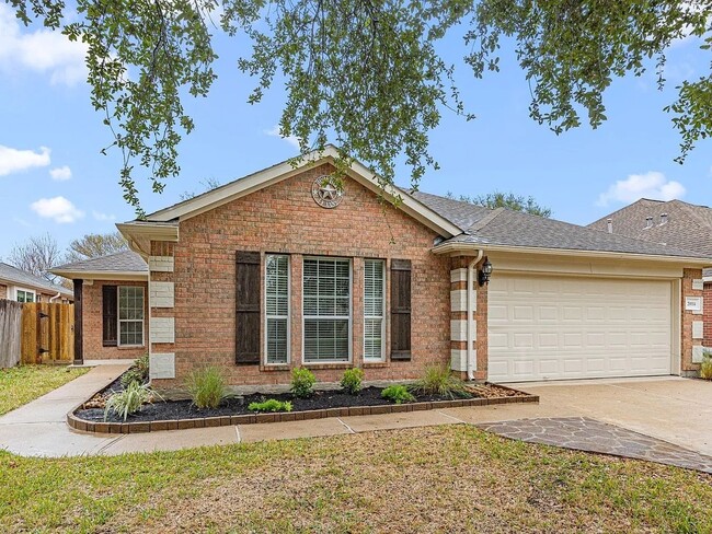Building Photo - 5927 Deep South Dr
