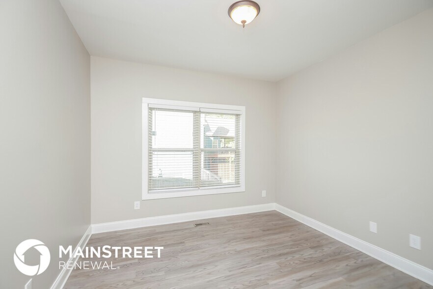 Building Photo - 18 Sweetwater Bridge Tr