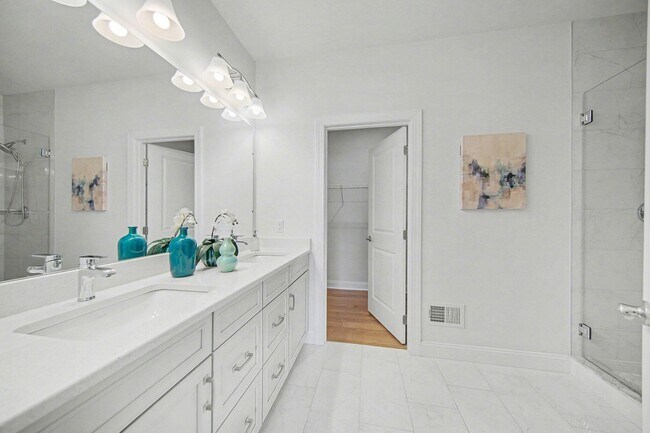 Building Photo - 3105 Millbury Ln