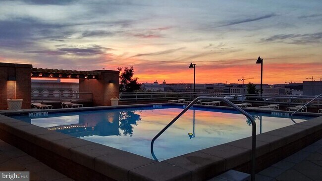 Building Photo - 631 D St NW