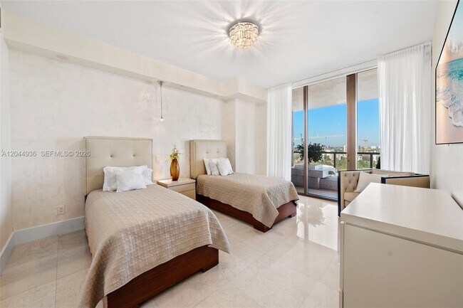 Building Photo - 9705 Collins Ave
