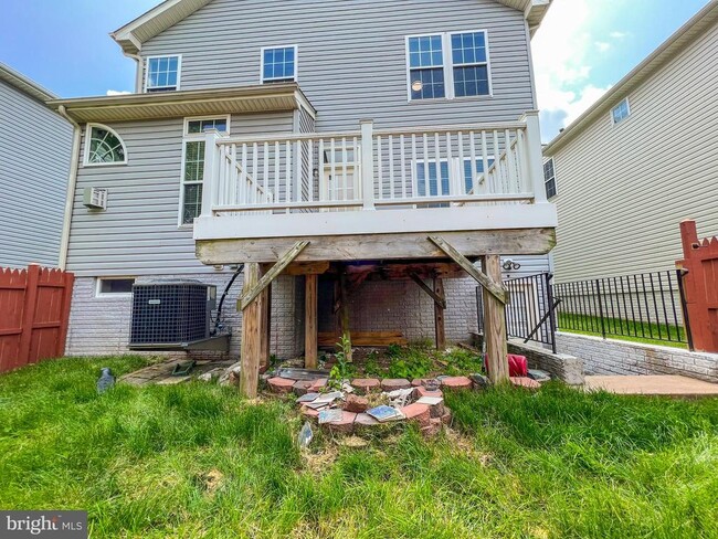 Building Photo - 3909 Beeker Mill Pl