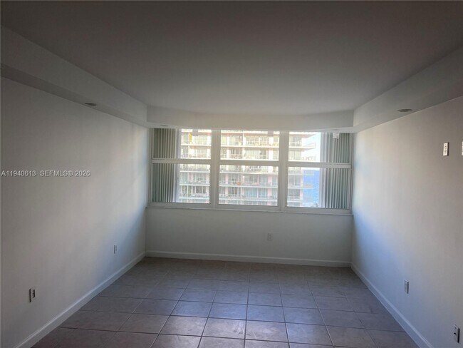 Building Photo - 5750 Collins Ave