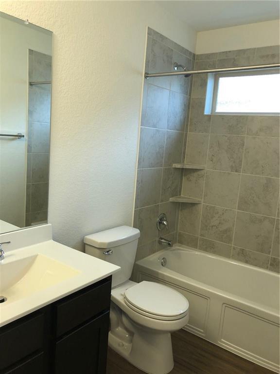 Building Photo - 3357 Pauling Loop