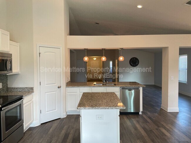 Building Photo - 7954 Nalo Creek Loop