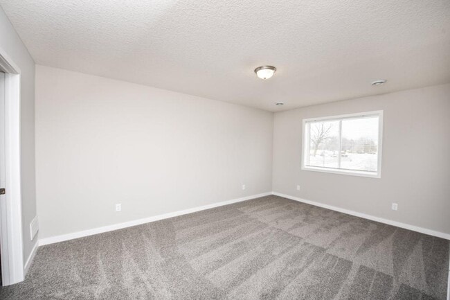 Building Photo - 11529 37th Ave SE