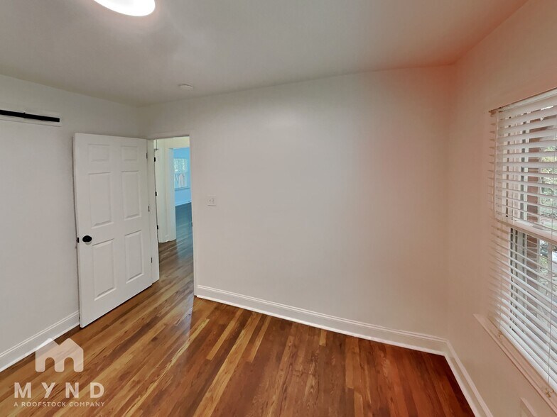 Building Photo - 1416 Whilden Pl