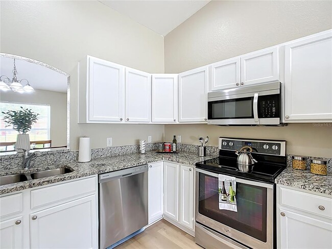Building Photo - 1639 Saddlehorn Dr
