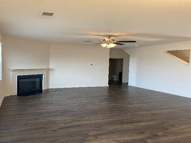 Building Photo - 3081 Pepperhill Dr