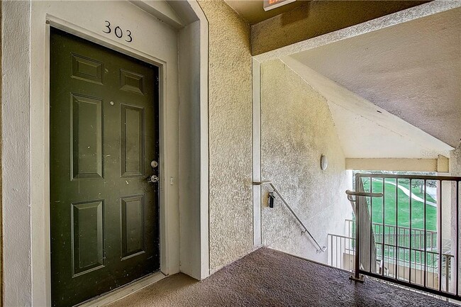 Building Photo - 8630 Buccilli Dr