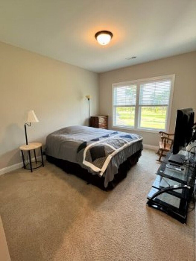 Building Photo - 187 Peytons Ridge Dr