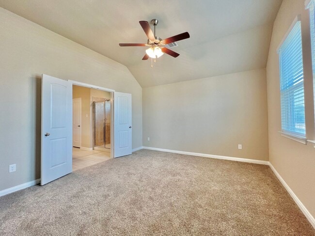 Building Photo - 1606 Misty Elm St