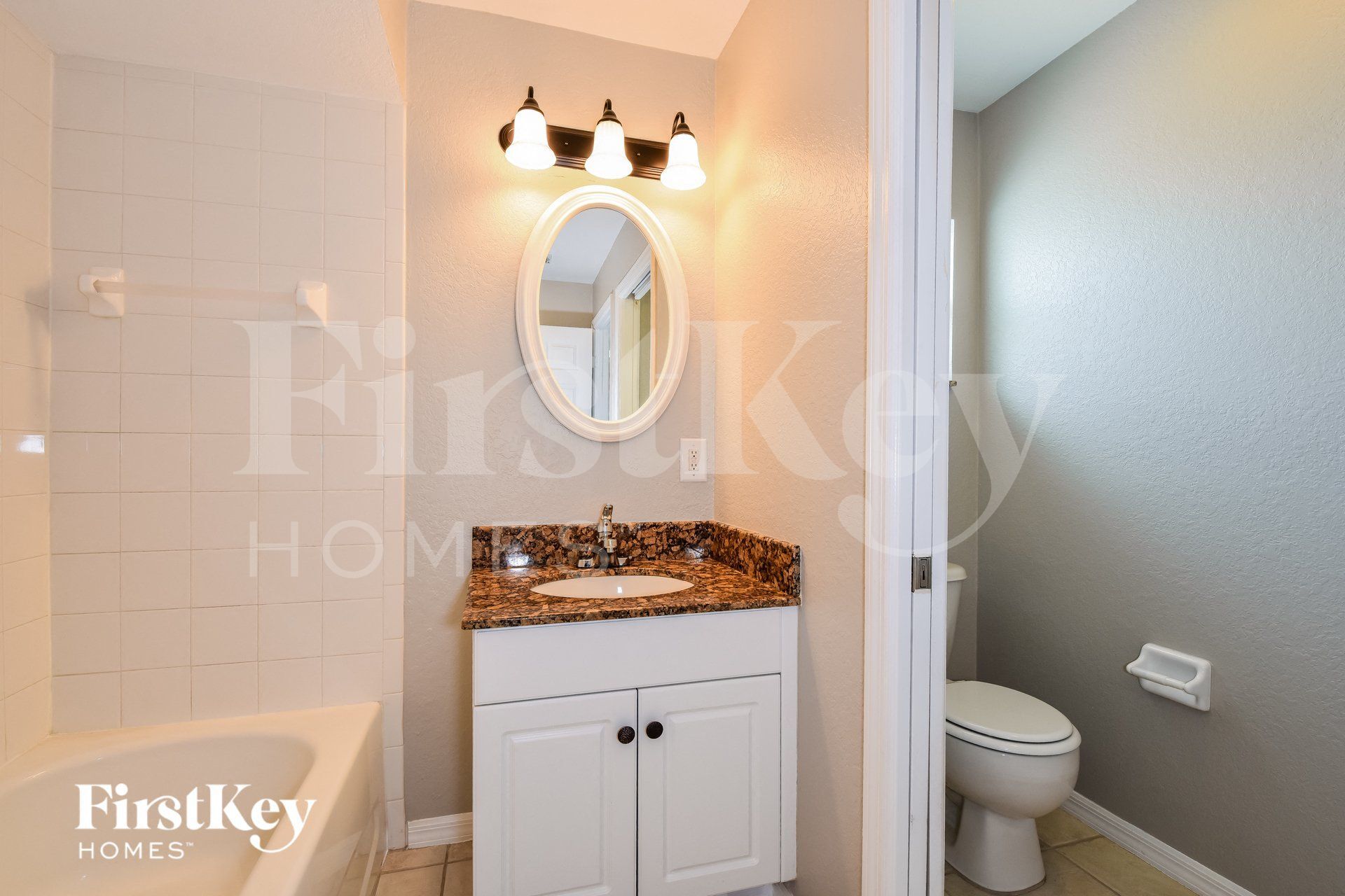 Building Photo - 1125 NE 33rd Ln