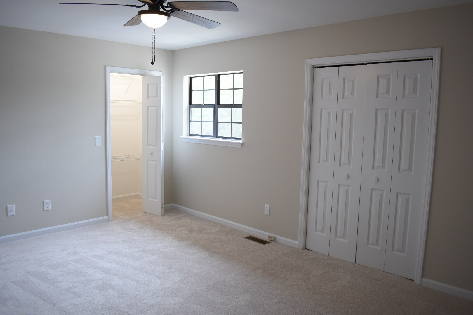 Building Photo - 1731 41st St