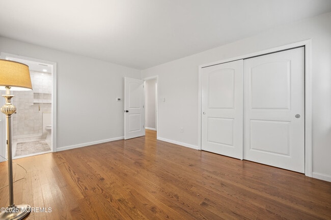 Building Photo - 21 Ford Ave