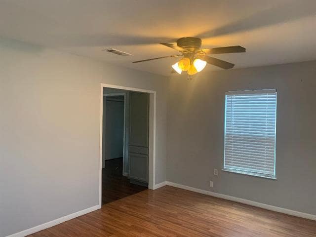 Building Photo - 2501 Murphy Dr