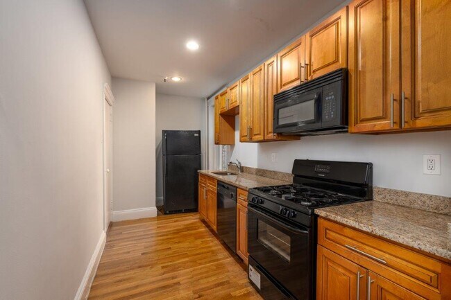 Primary Photo - 280 Chestnut Ave
