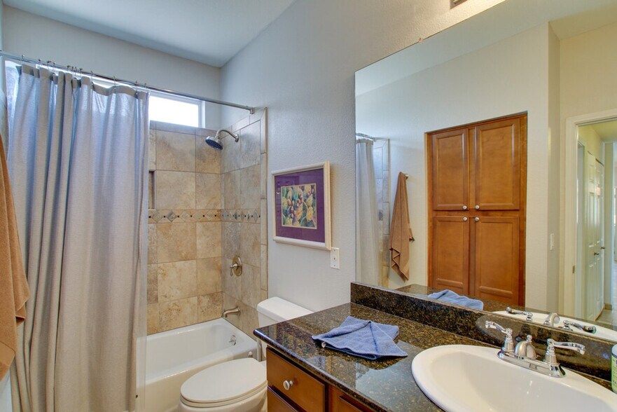 Building Photo - 7009 E Acoma Dr