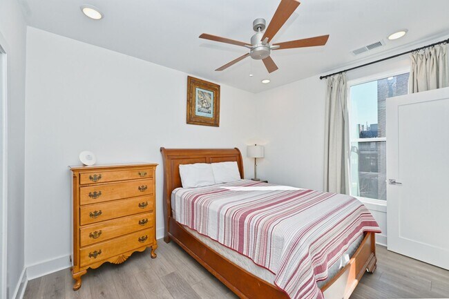 Building Photo - **2022-BUILT CONDO IN THE HEART OF WEDGEWOOD-HOUSTON WALKING DISTANCE TO GEODIS PARK**