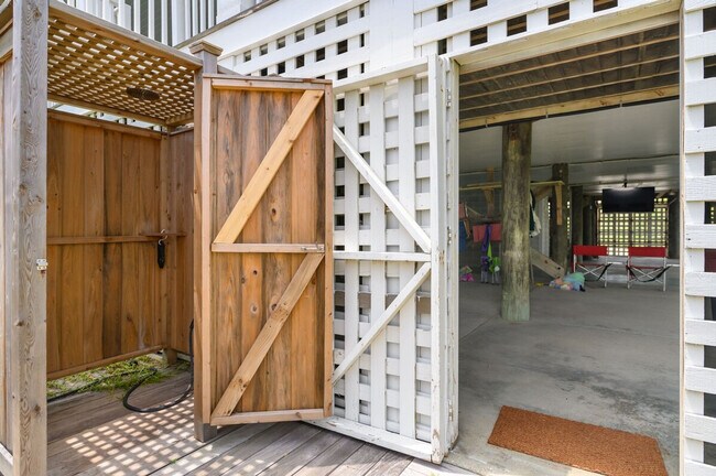 Building Photo - 1277 Debordieu Blvd