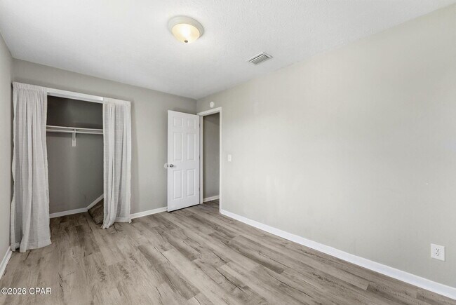 Building Photo - 110 Cheri Ln