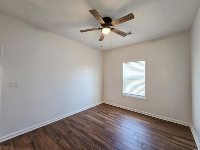 Building Photo - 4804 Antosh Cir