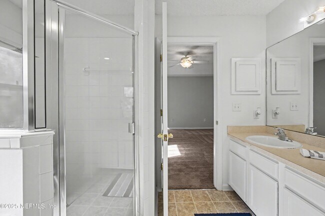 Building Photo - 1290 Ardmore St