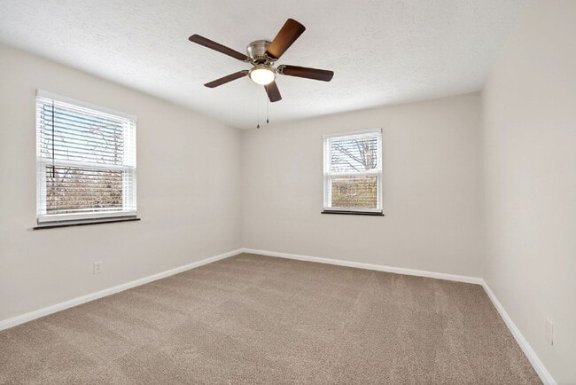 Building Photo - 1930 Stevens Ave