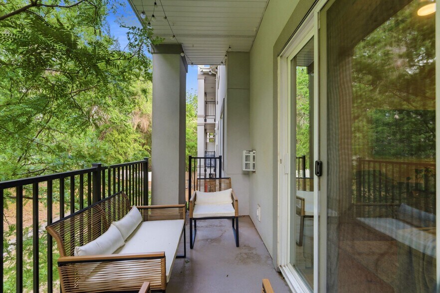 Building Photo - 1174 E 3300 S