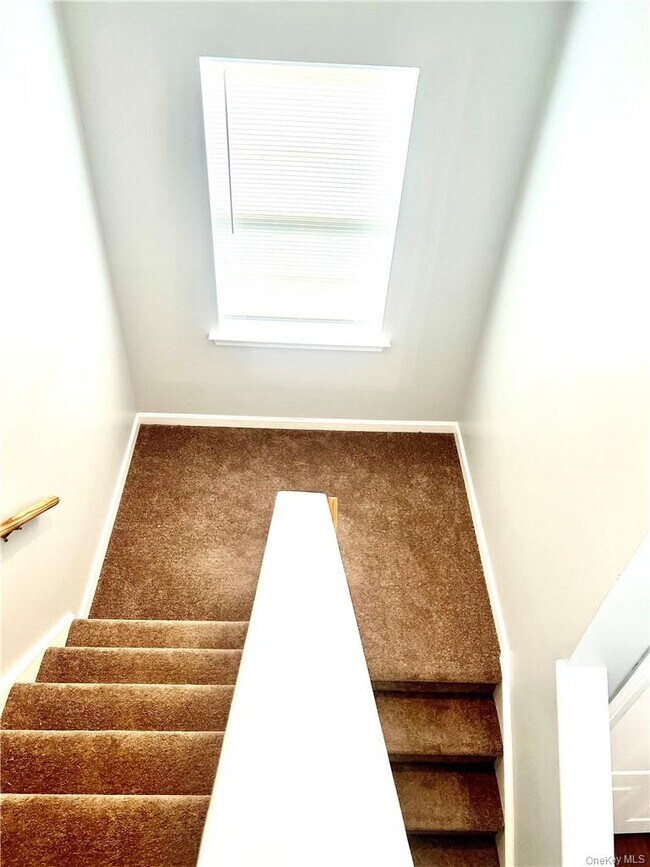 Building Photo - 51 Wood Lake Dr