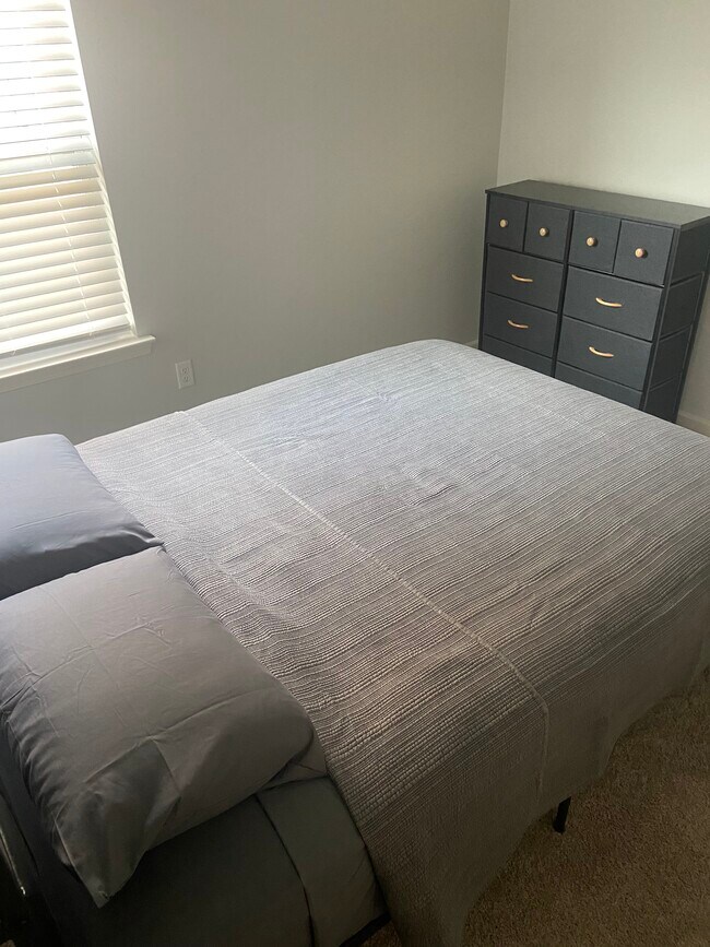 8017 Hickory Meadow Rd 8017 Hickory Meadow Rd Millington TN 38053