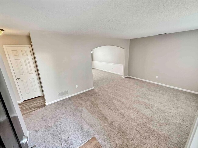 Building Photo - 6403 Ivey Terrace Dr SE