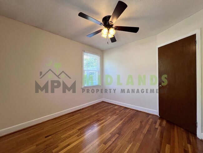 Building Photo - 3836 Davies Dr