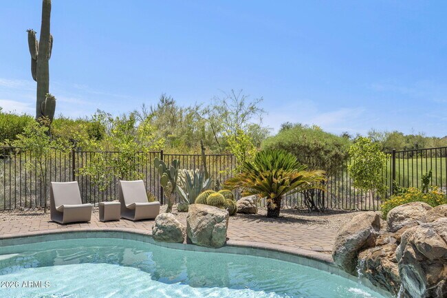 Building Photo - 3105 E Arroyo Hondo Rd
