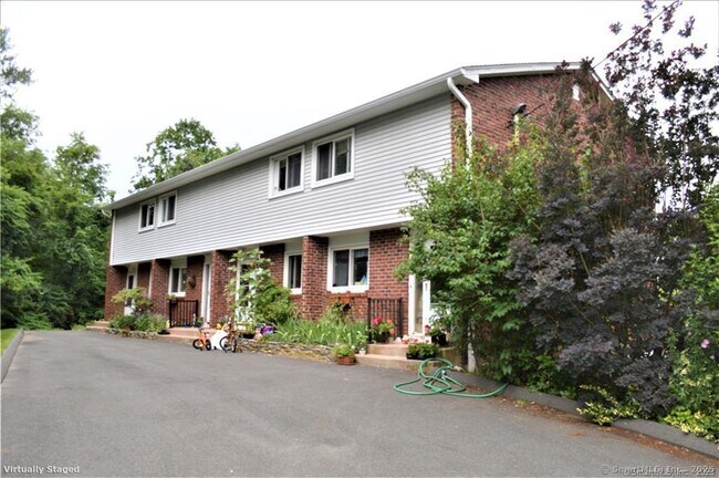 Building Photo - 12 Anton Rd