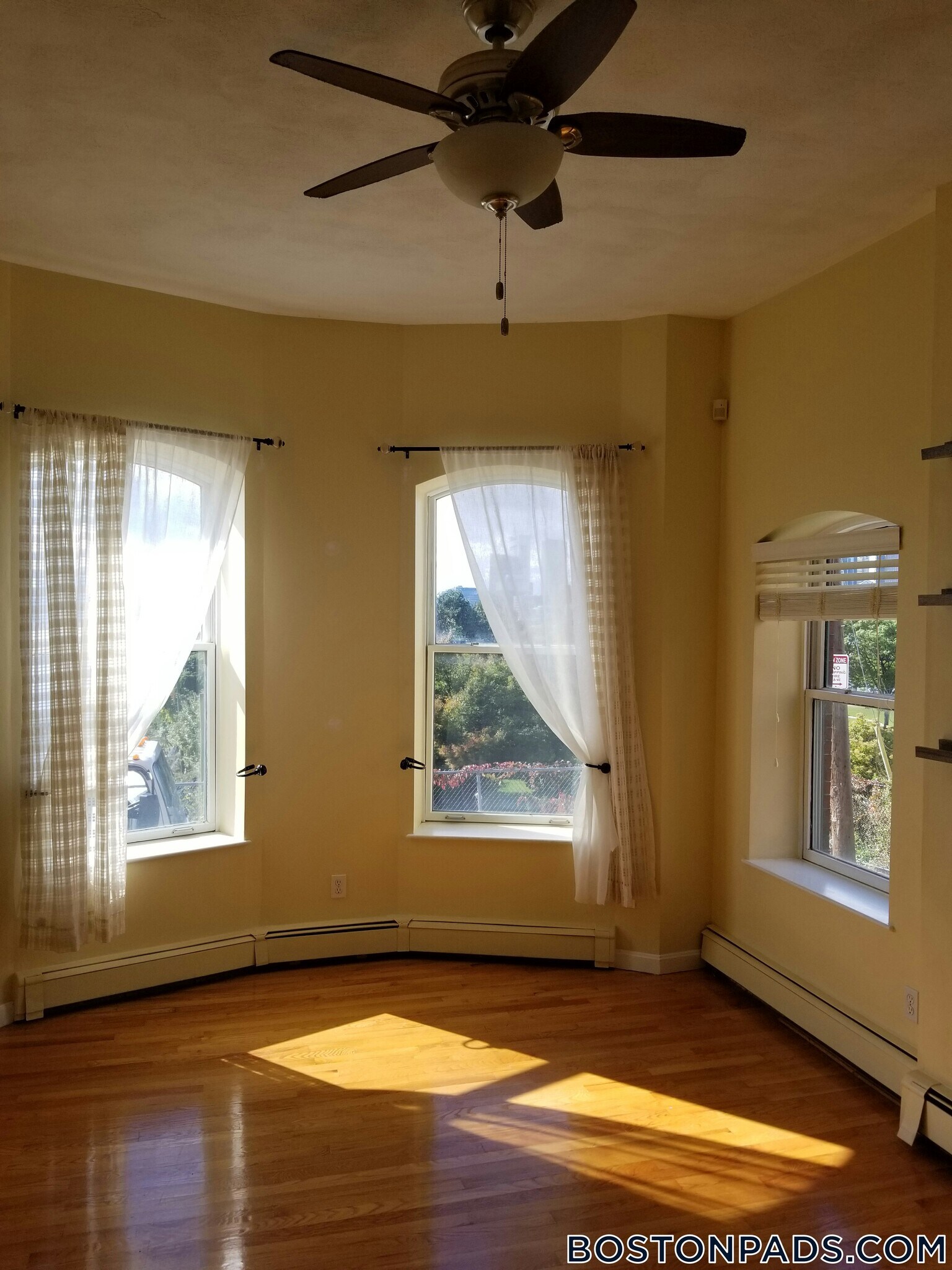 Building Photo - 1 Brigham St