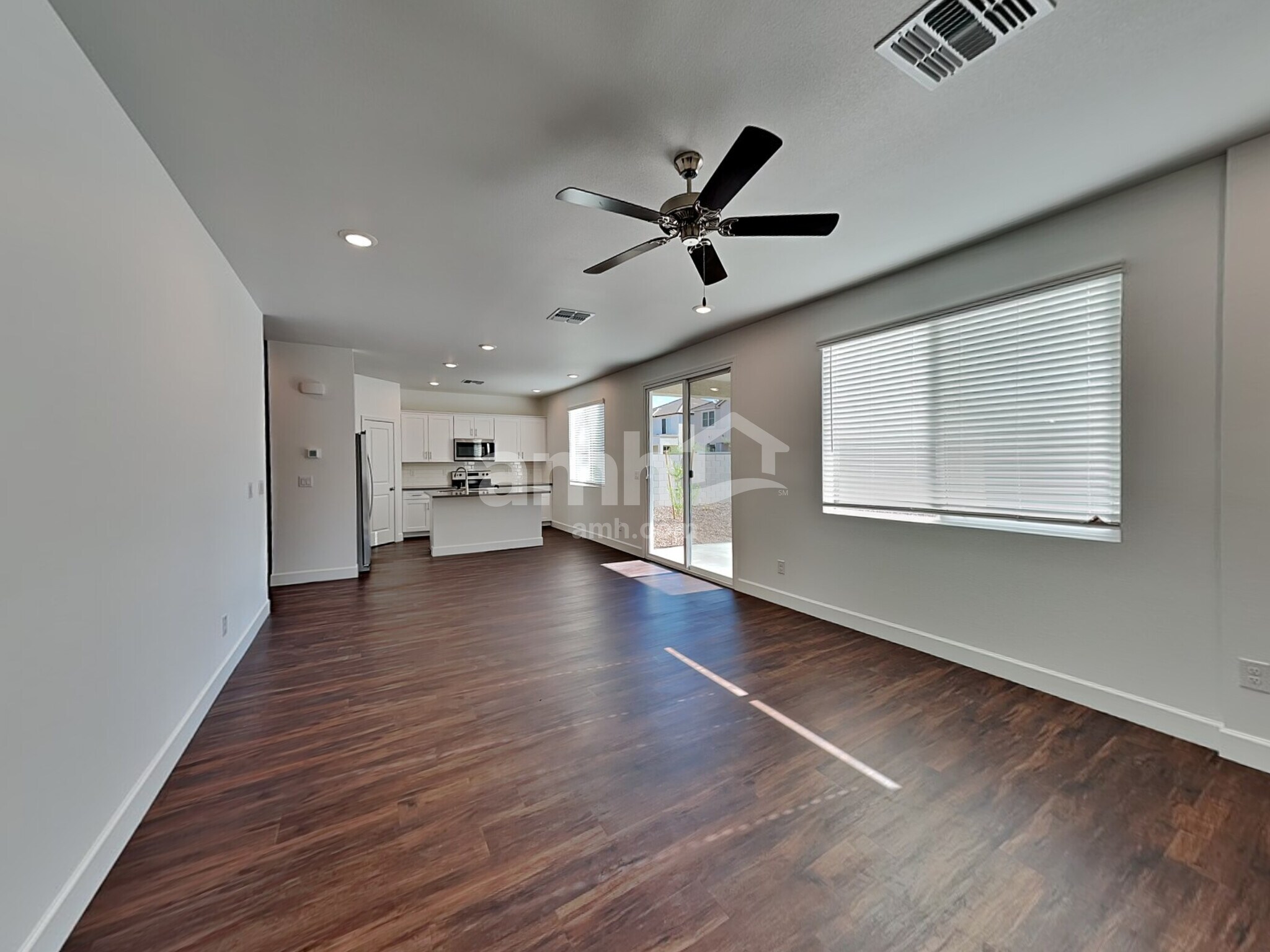 Building Photo - 6619 S 42nd Dr