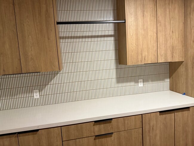 Building Photo - 714 Sage Ln