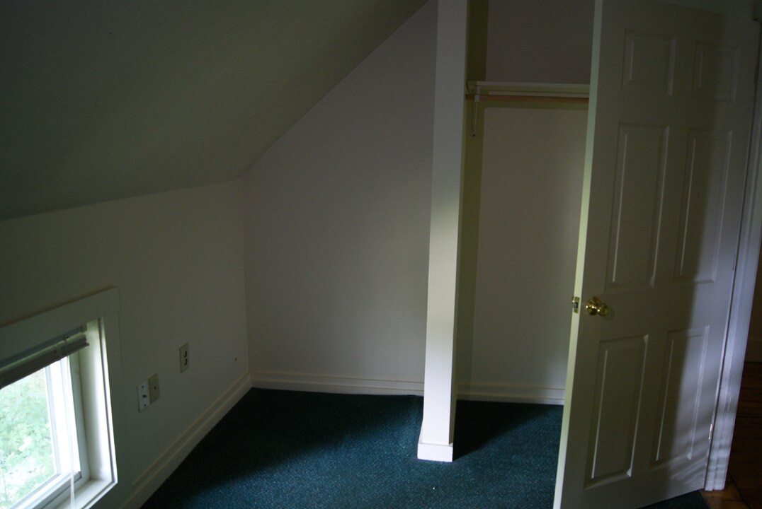 bedroom 4 - 3 Crawford St