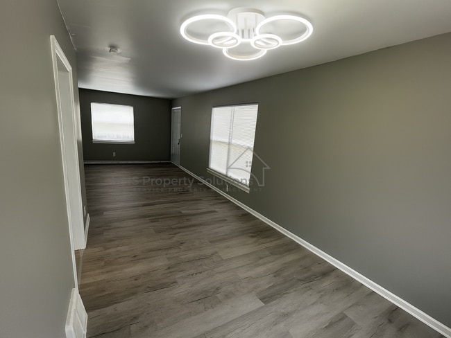 Building Photo - 3468 Kimberly Ave