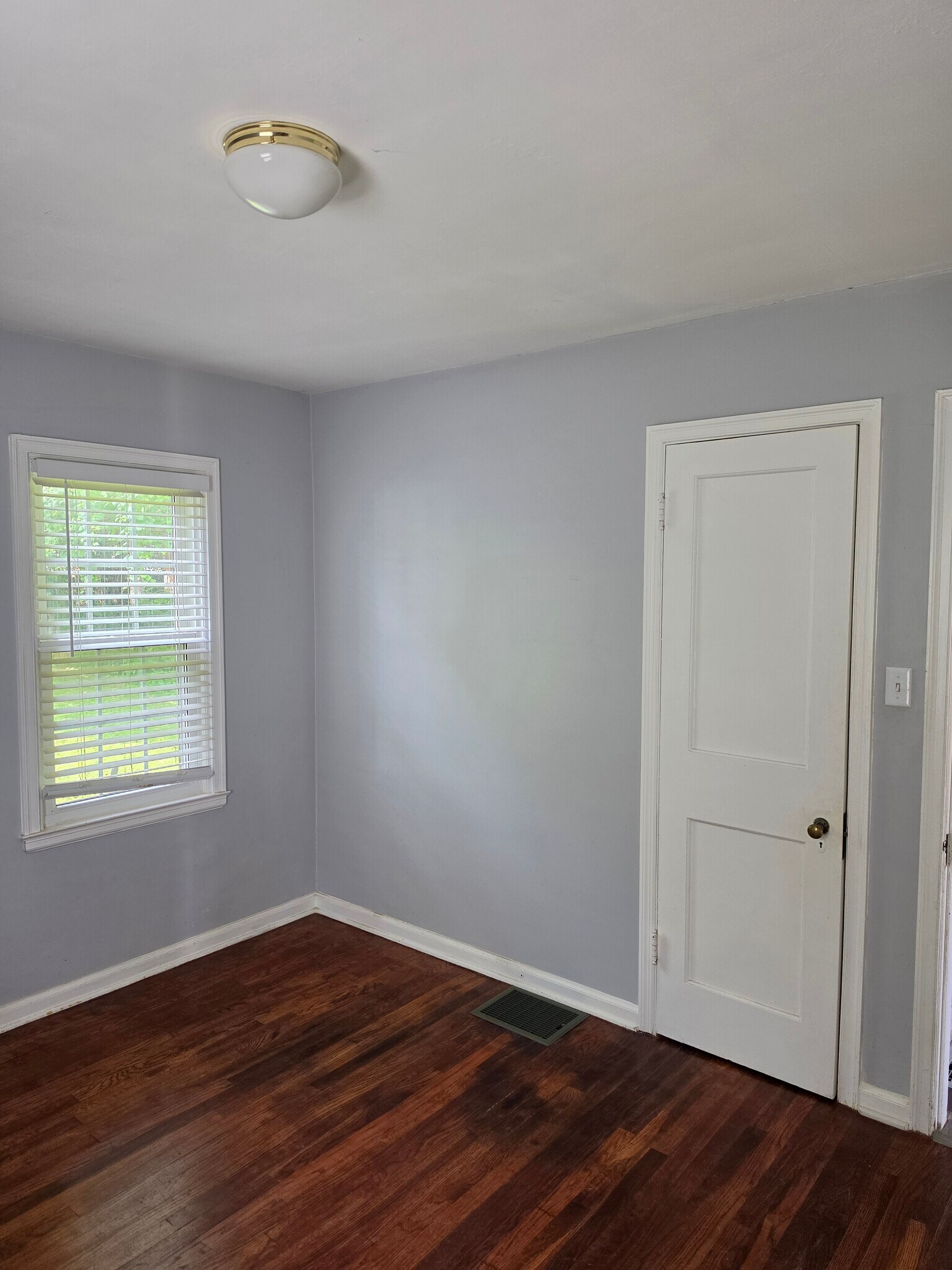 Bedroom #1 - 1730 Morey Ave