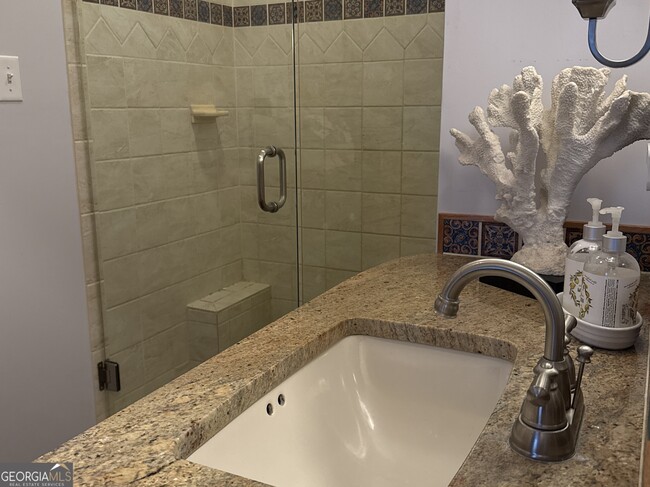 Building Photo - 919 Arnold Bottoms Rd