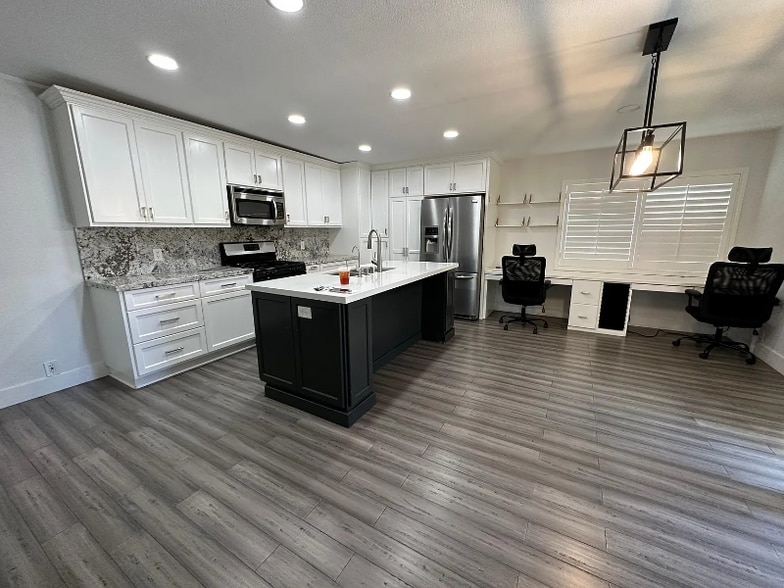 Building Photo - 3629 Arlington Ave